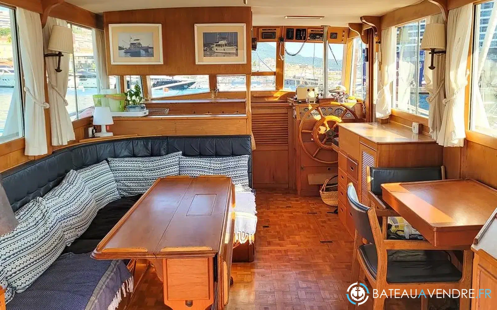 slider 7 Grand Banks 42 Europa
