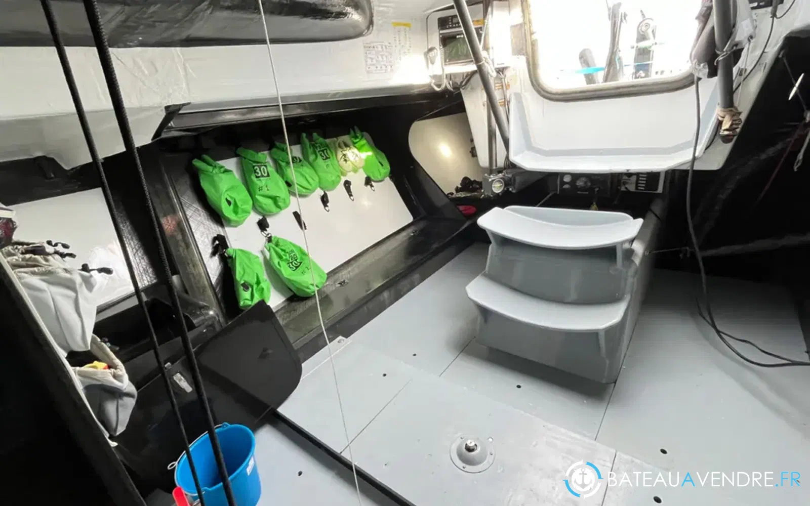 slider 15 Goetz Marine Usa TP 52 URBANIA