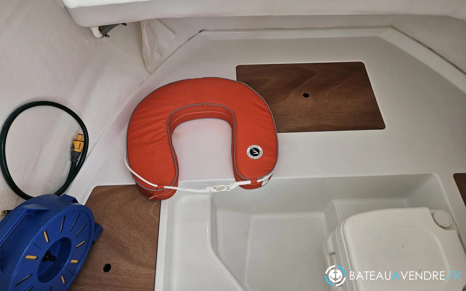slider 1 Beneteau Barracuda 6