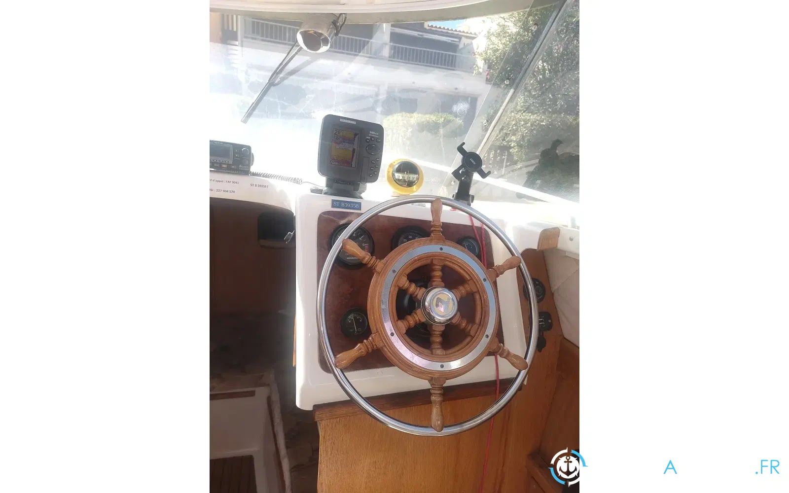 slider 29 Quicksilver 650 Camping