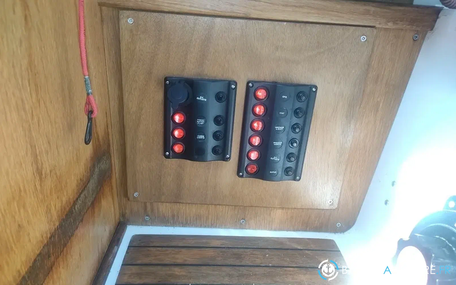 slider 33 Quicksilver 650 Camping