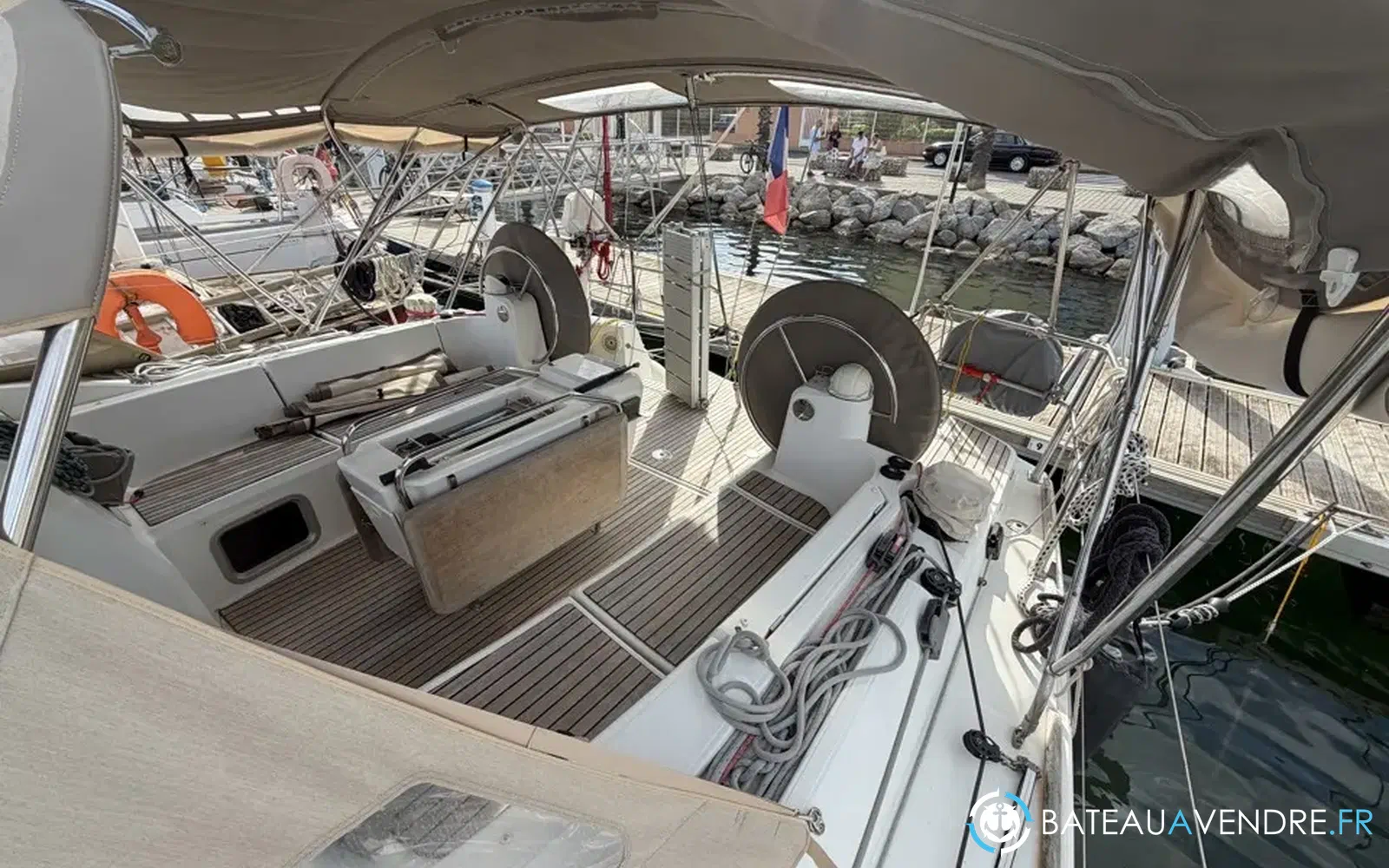 slider 11 Jeanneau Sun Odyssey 469