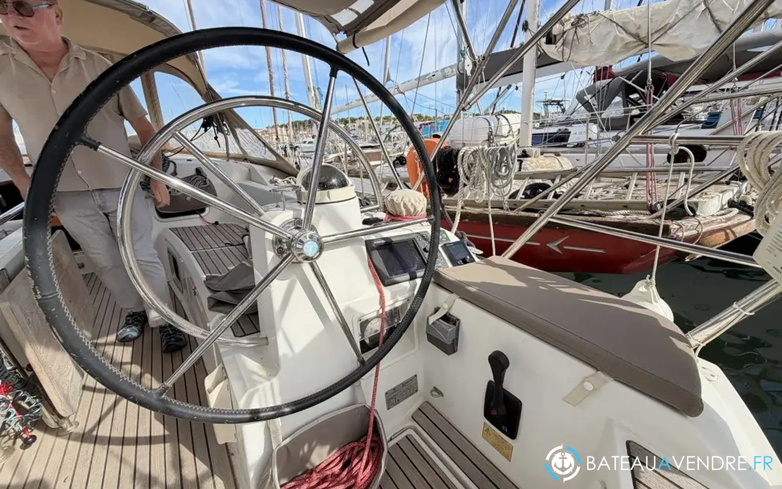 slider 14 Jeanneau Sun Odyssey 469