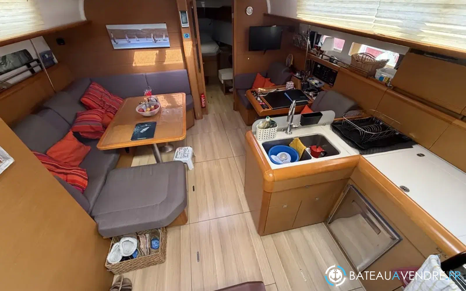 slider 22 Jeanneau Sun Odyssey 469