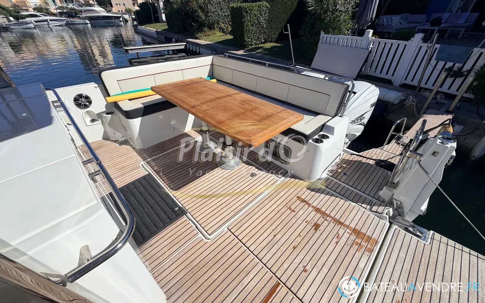 slider 9 Jeanneau Cap Camarat 12.5 WA