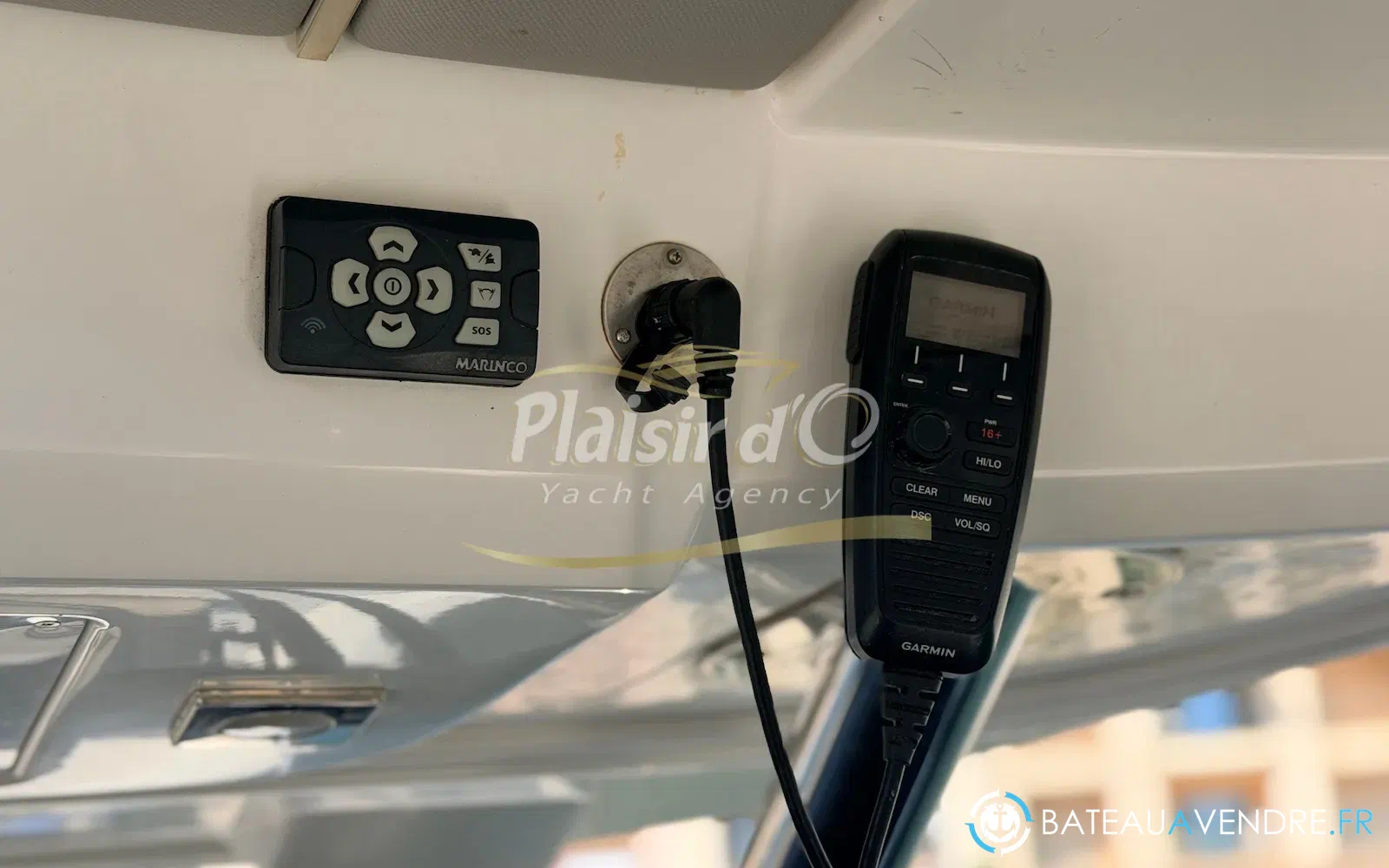 slider 21 Jeanneau Cap Camarat 12.5 WA