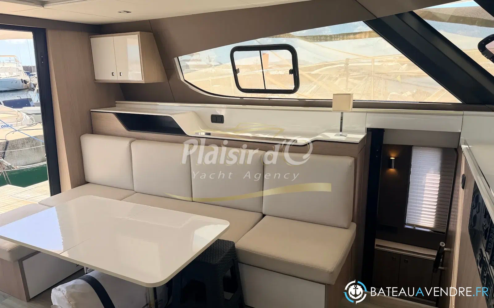 slider 16 Aventura Catamarans Aventura 10 Power