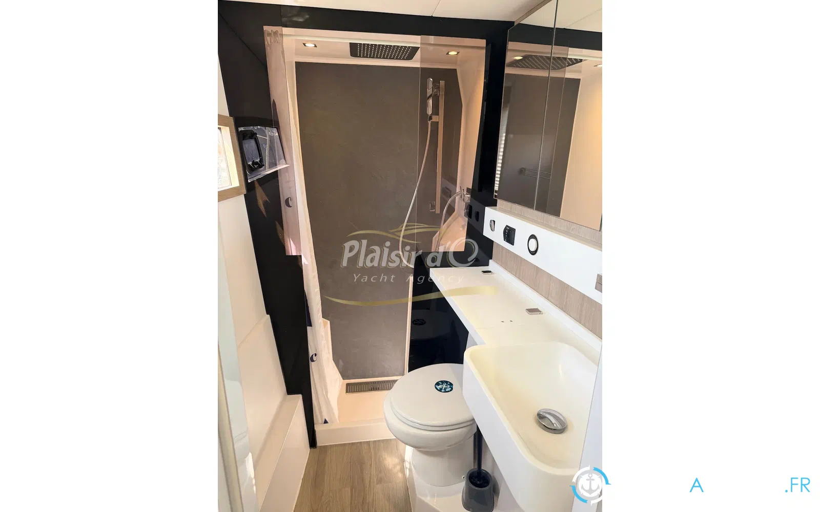 slider 22 Aventura Catamarans Aventura 10 Power
