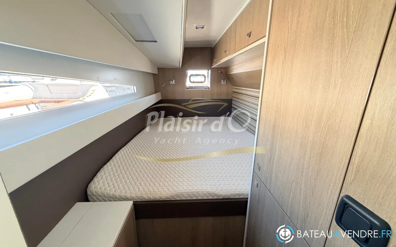 slider 29 Aventura Catamarans Aventura 10 Power