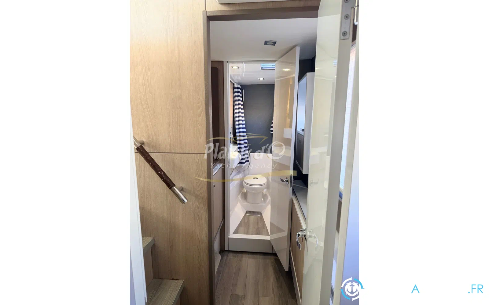 slider 30 Aventura Catamarans Aventura 10 Power