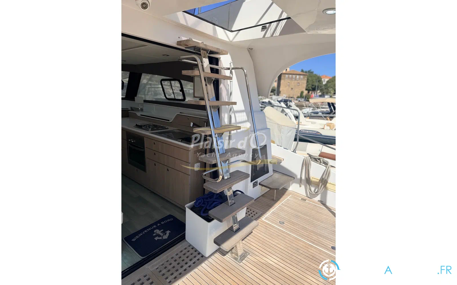 slider 40 Aventura Catamarans Aventura 10 Power