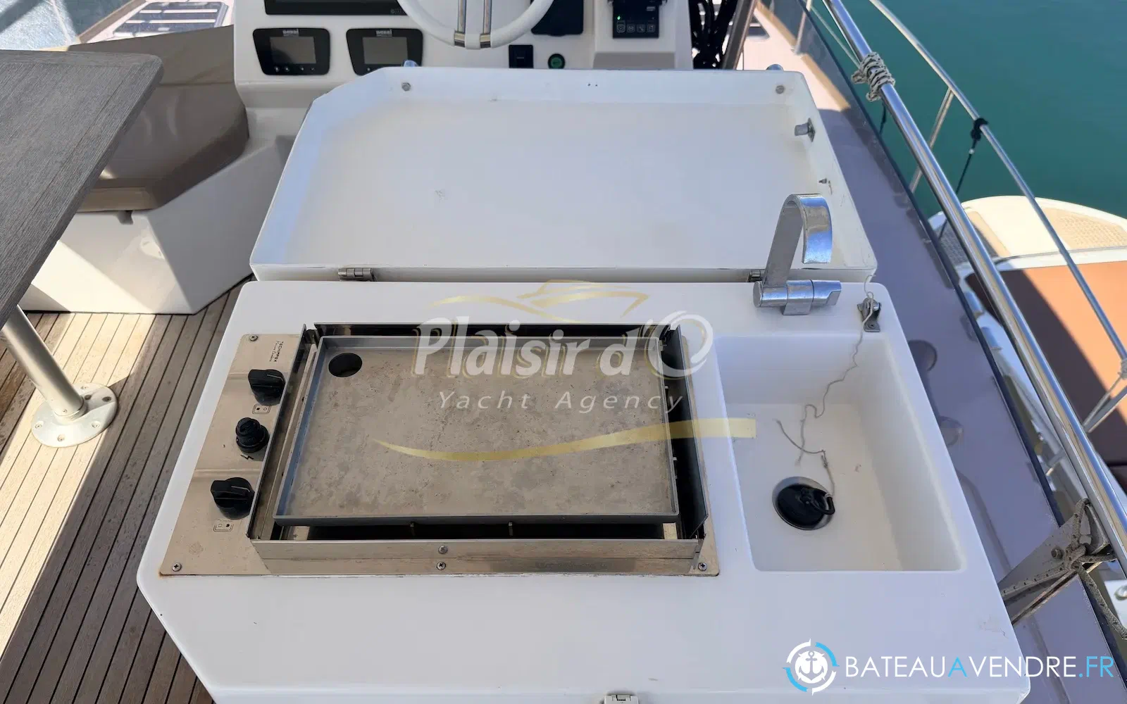 slider 43 Aventura Catamarans Aventura 10 Power
