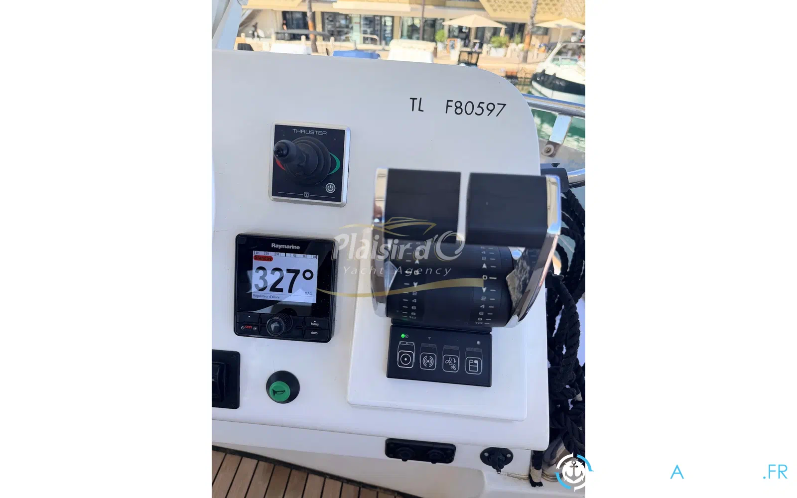 slider 45 Aventura Catamarans Aventura 10 Power