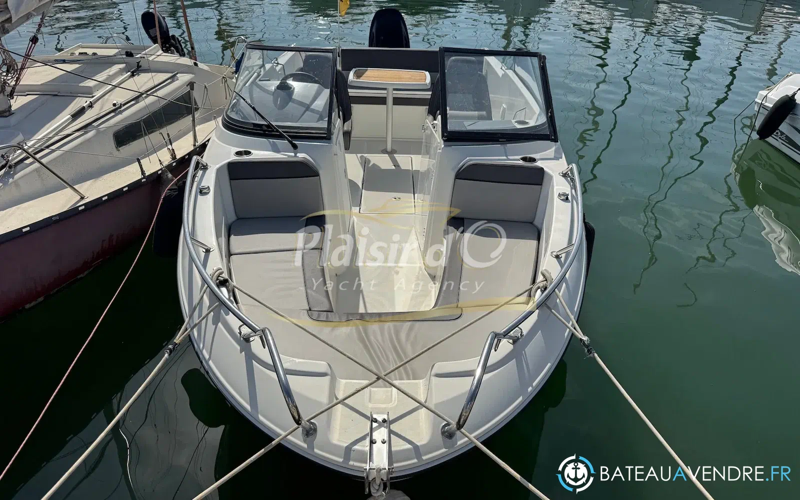 slider 3 Jeanneau Cap Camarat 6.5 BR Serie 2