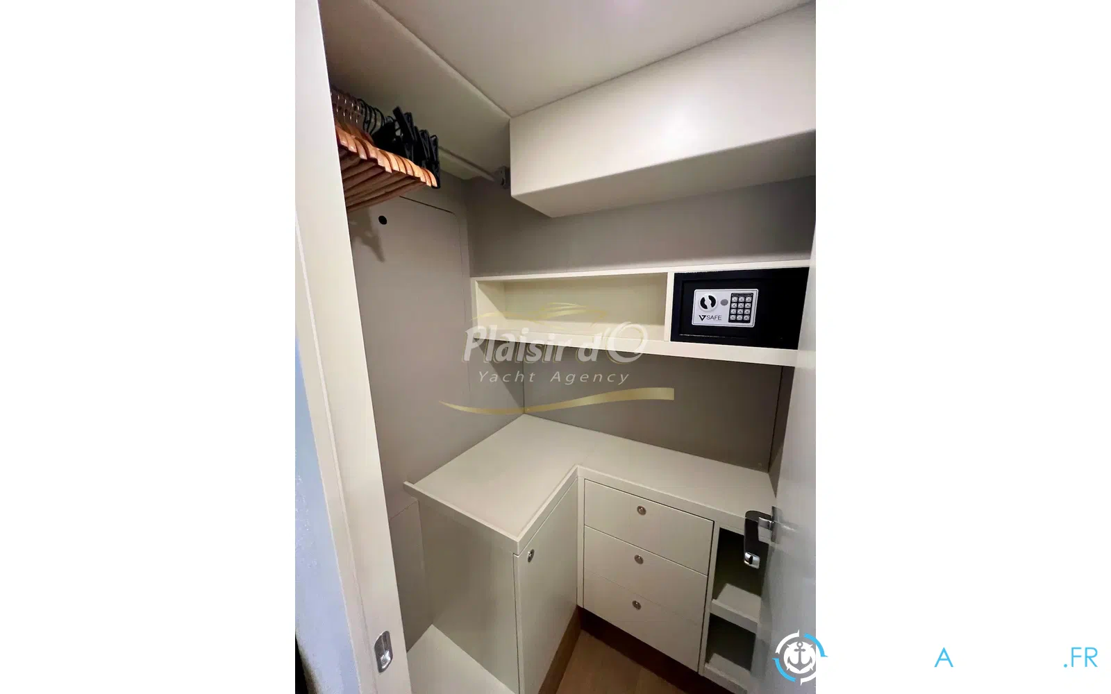 slider 68 Absolute Navetta 64