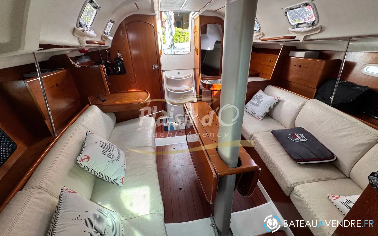 slider 33 Beneteau First 31.7