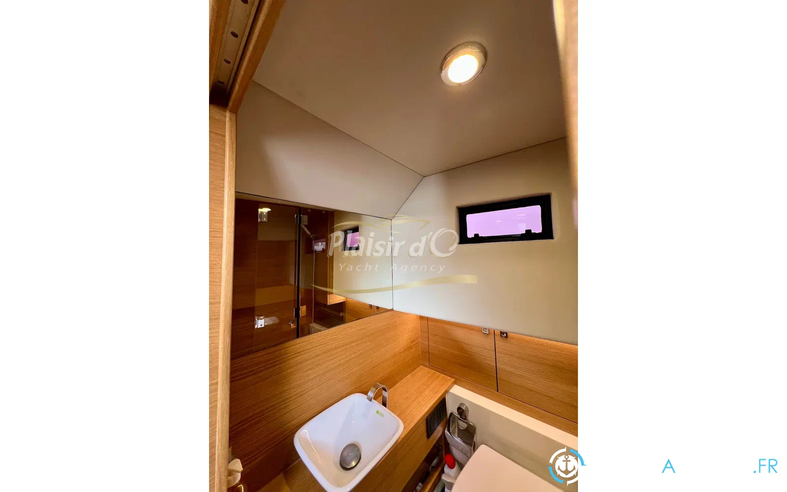 slider 14 De Antonio Yachts D42