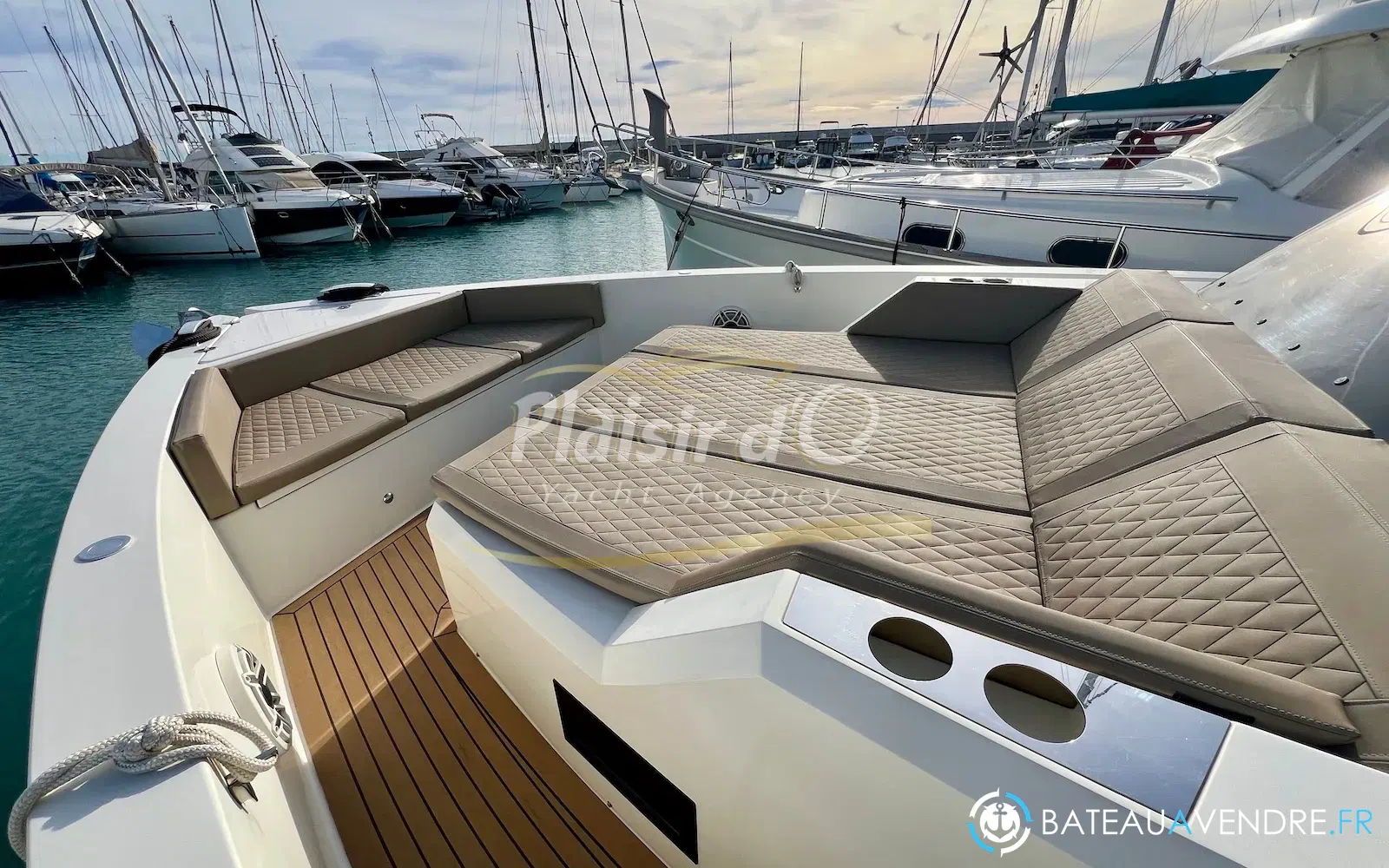 slider 3 De Antonio Yachts D42