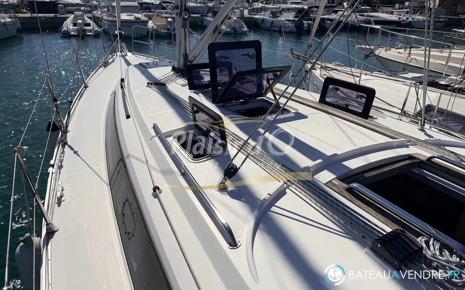 slider 10 Bavaria Cruiser 37