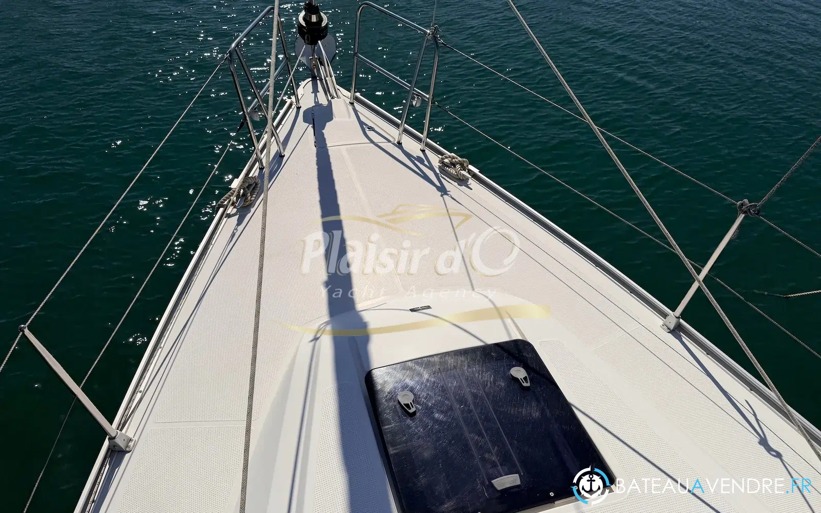 slider 12 Bavaria Cruiser 37