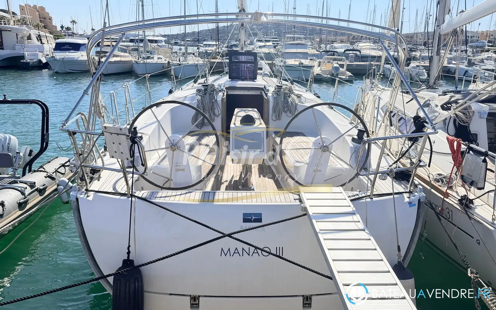 slider 2 Bavaria Cruiser 37
