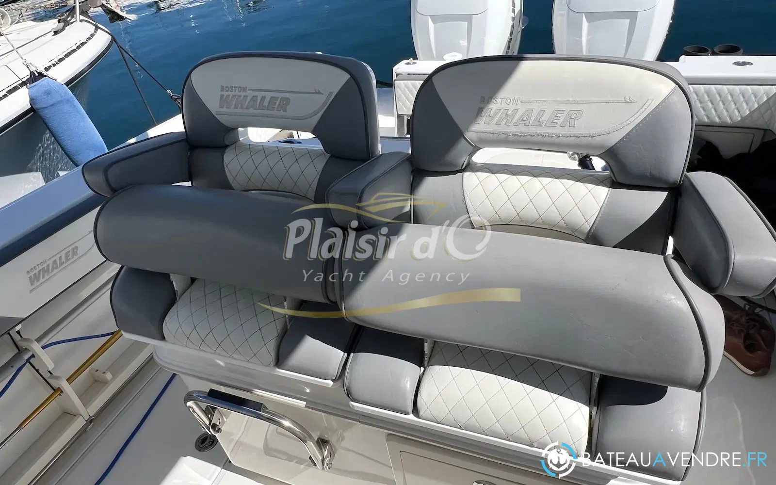slider 13 Boston Whaler 280 Outrage