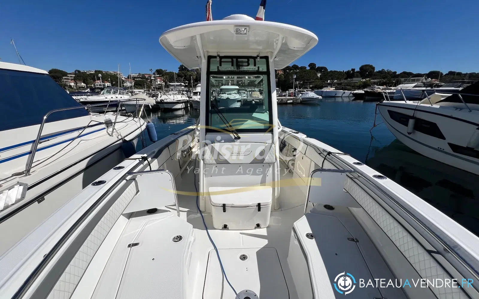 slider 15 Boston Whaler 280 Outrage