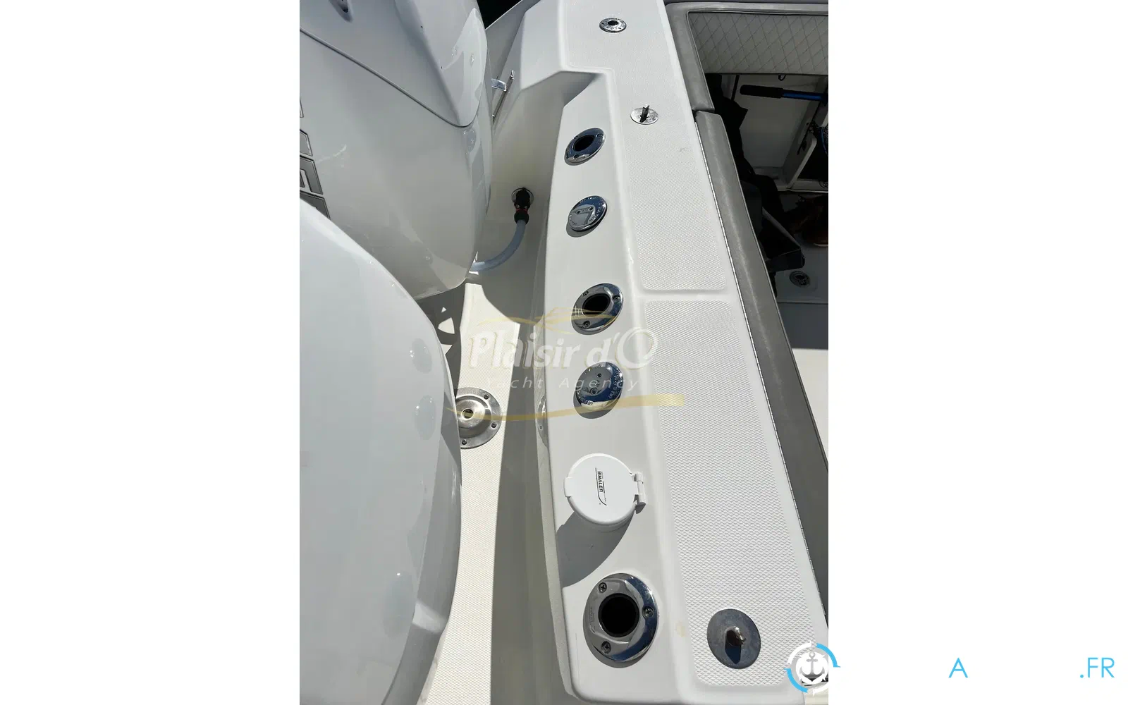 slider 26 Boston Whaler 280 Outrage