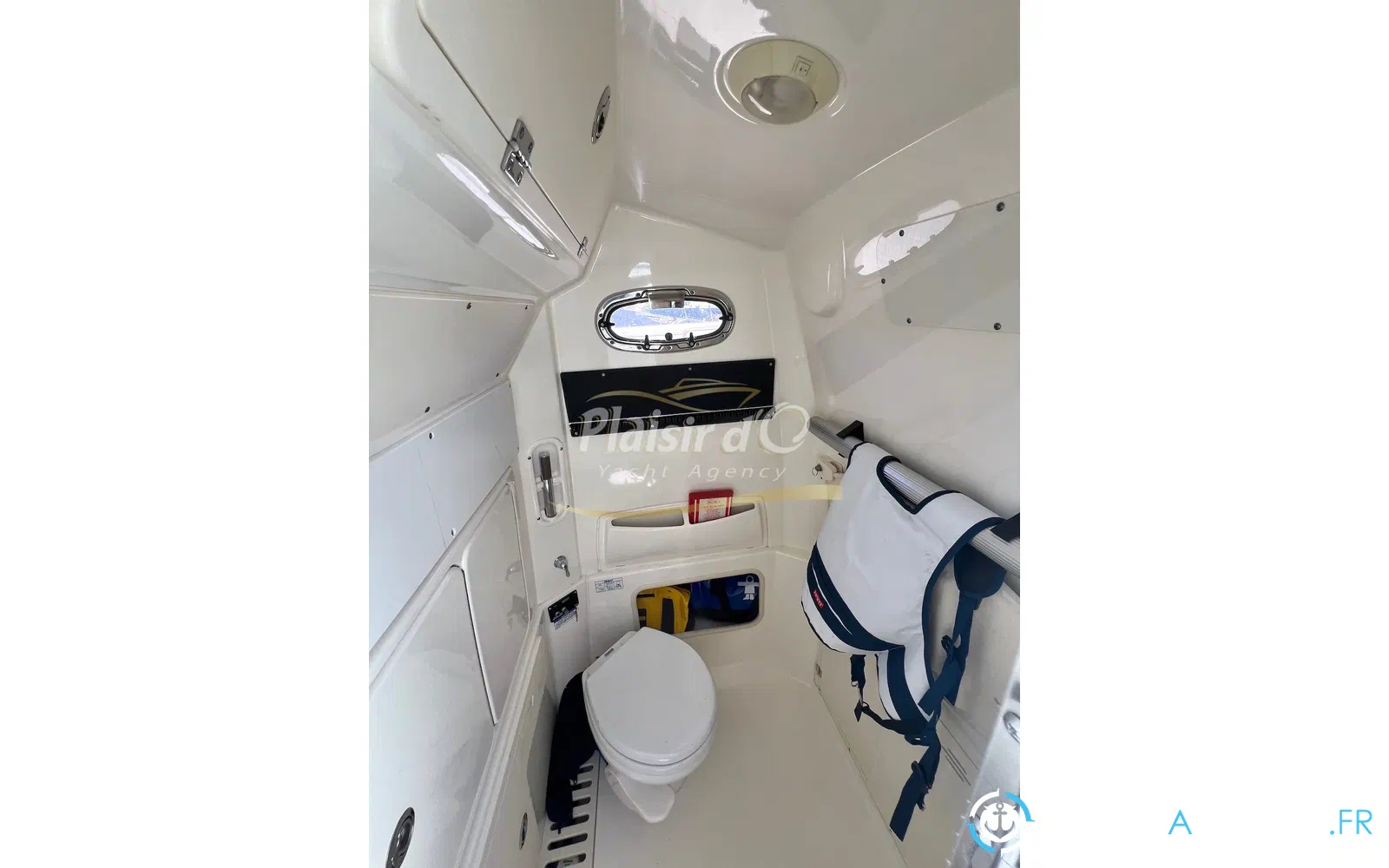 slider 35 Boston Whaler 280 Outrage
