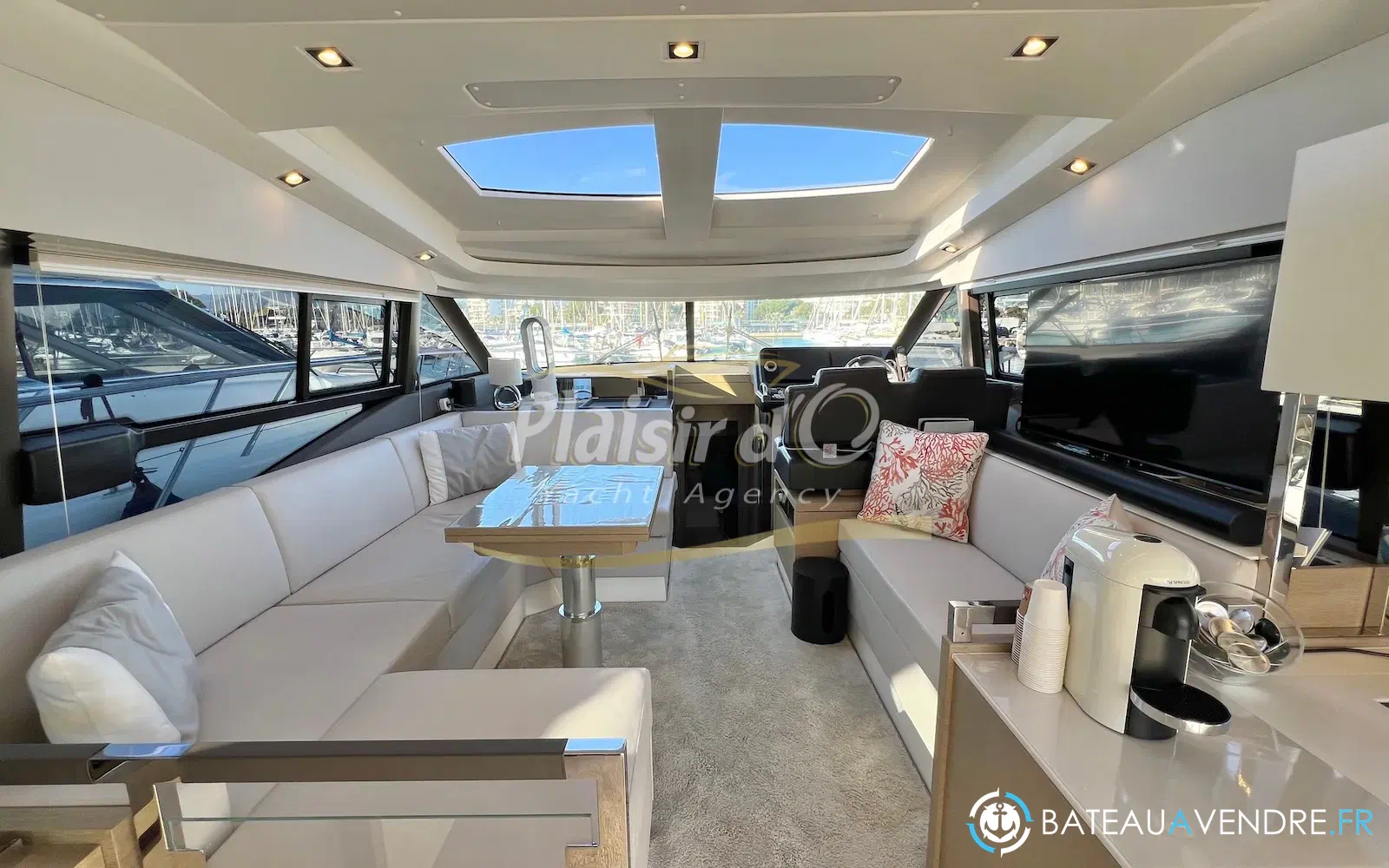 slider 10 Prestige Yachts 460 S