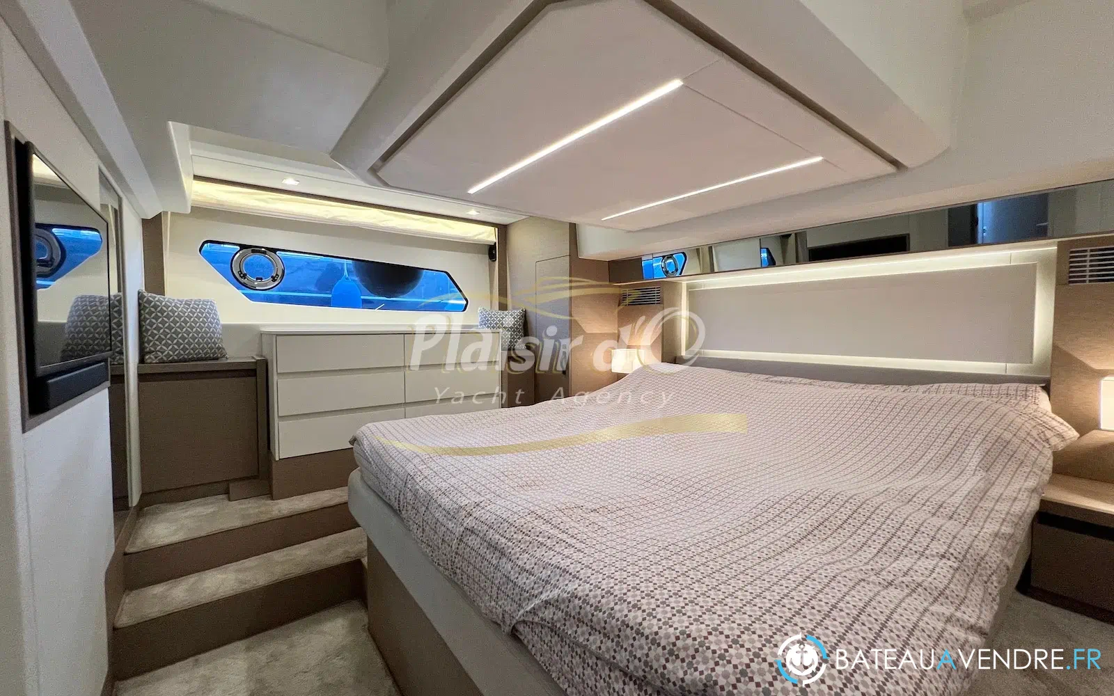 slider 21 Prestige Yachts 460 S