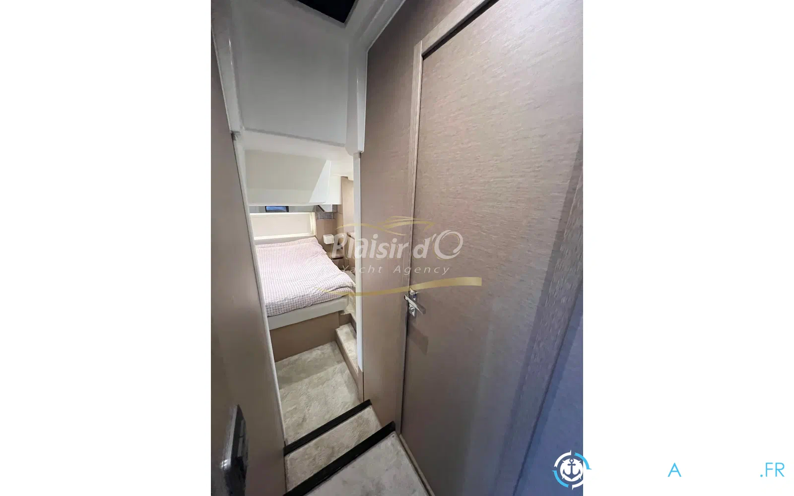 slider 23 Prestige Yachts 460 S