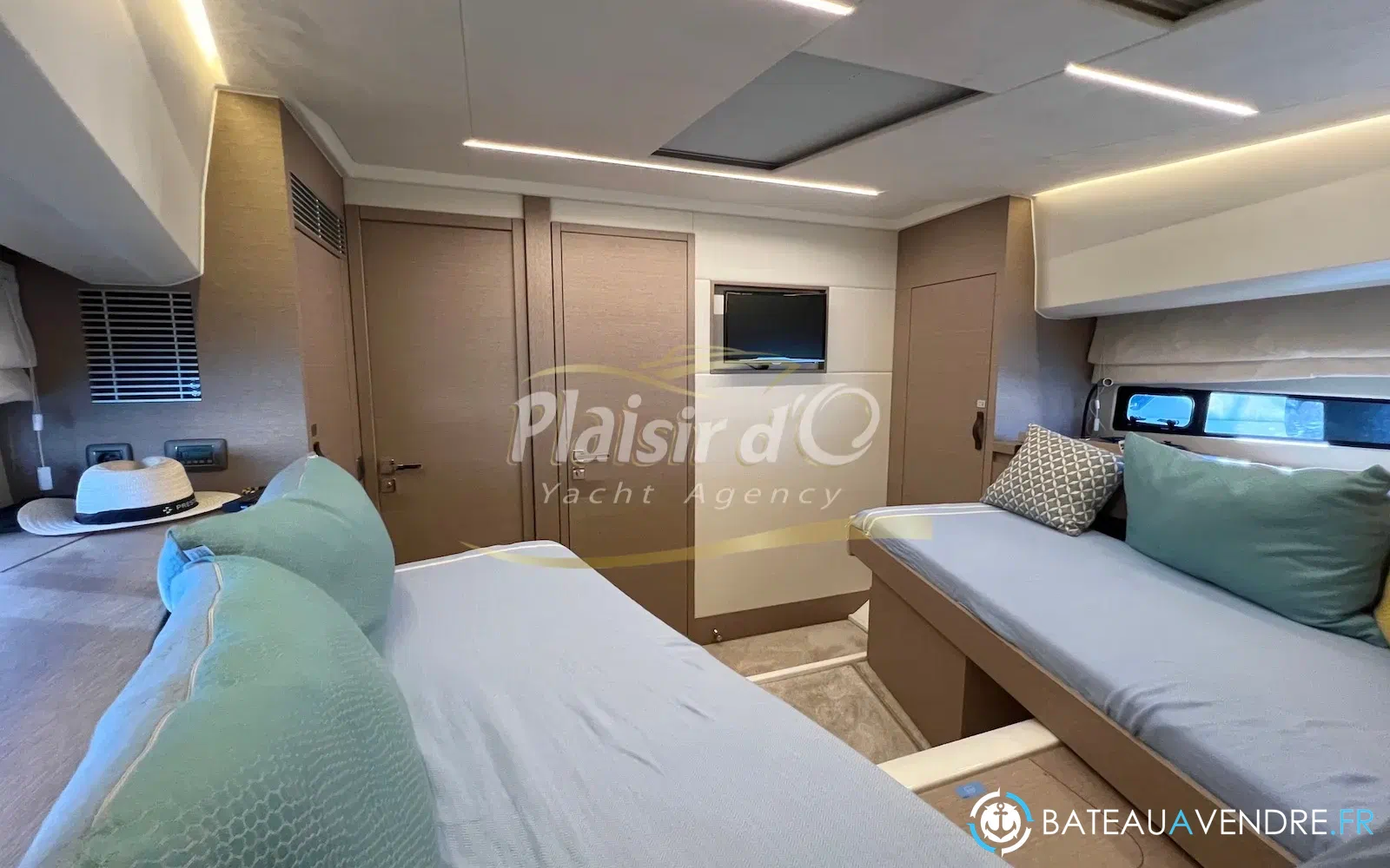 slider 26 Prestige Yachts 460 S