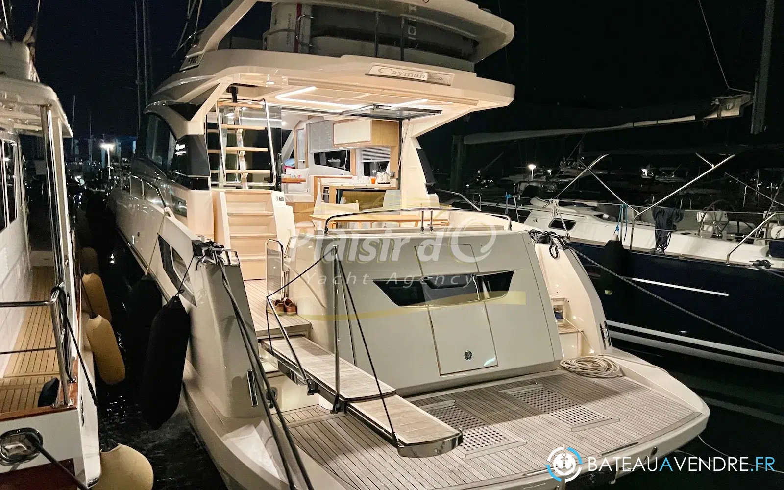 slider 26 Cayman F520