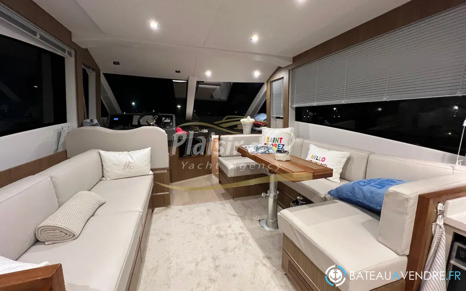 slider 31 Cayman F520