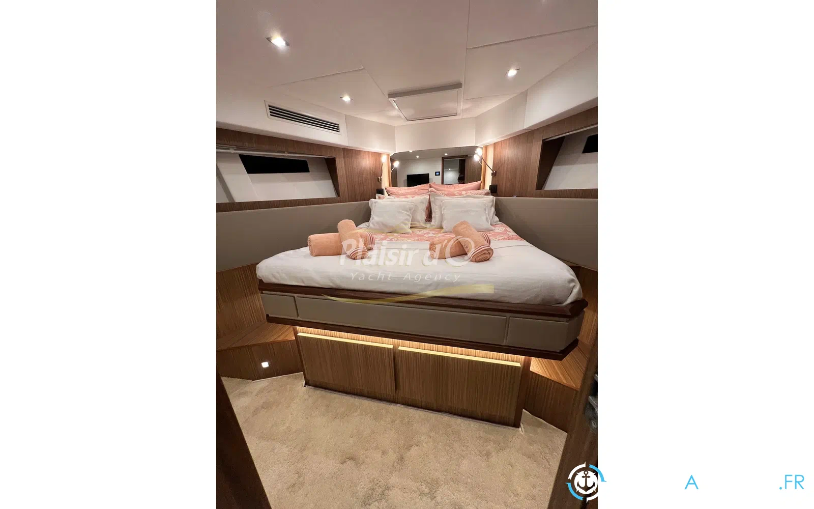 slider 36 Cayman F520