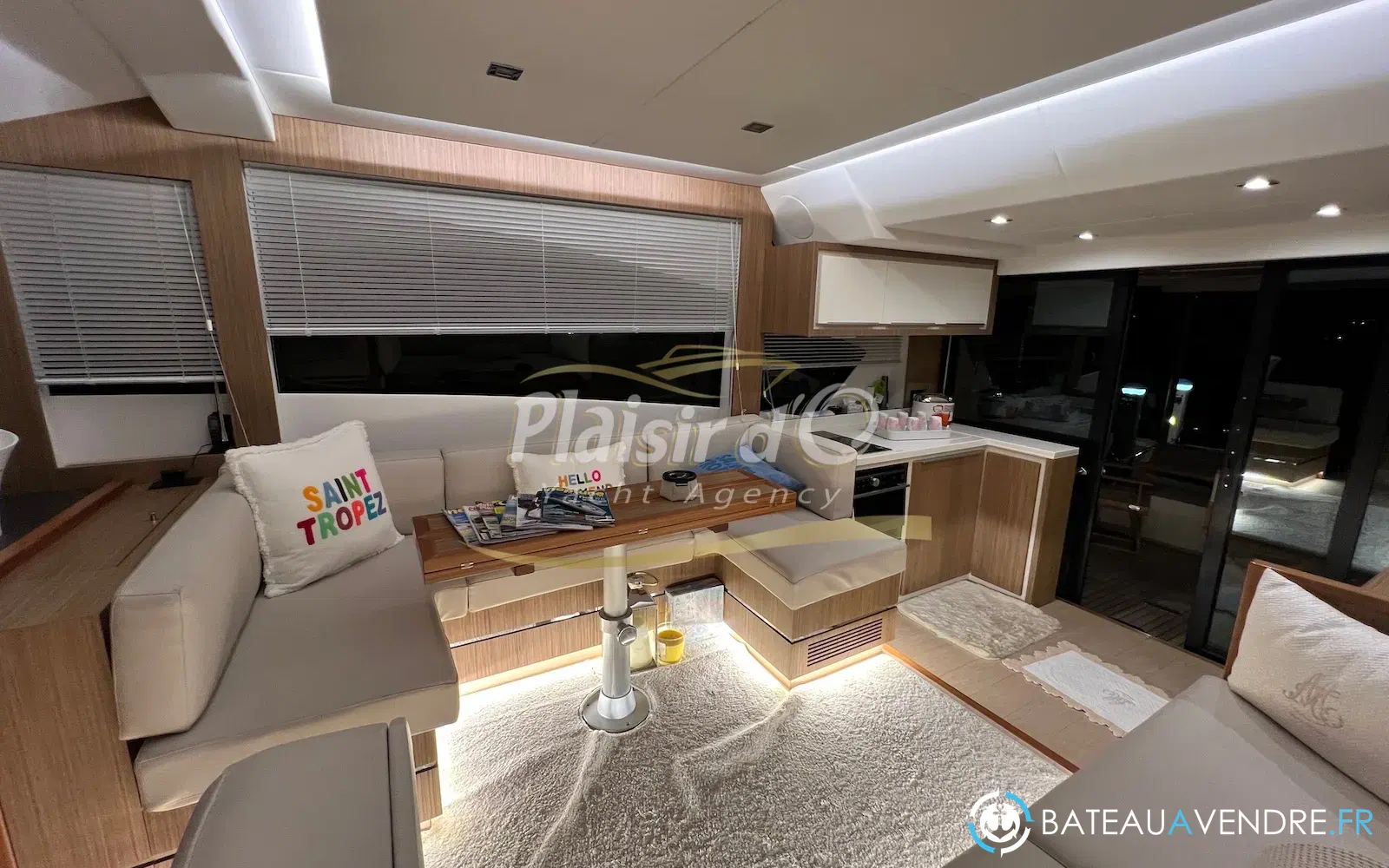 slider 43 Cayman F520