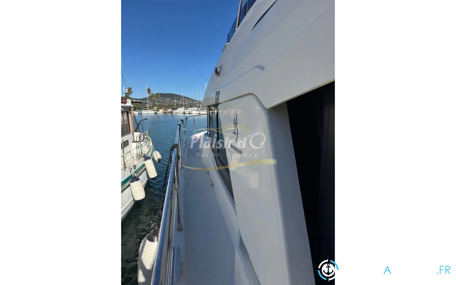 slider 15 Beneteau Swift Trawler 35