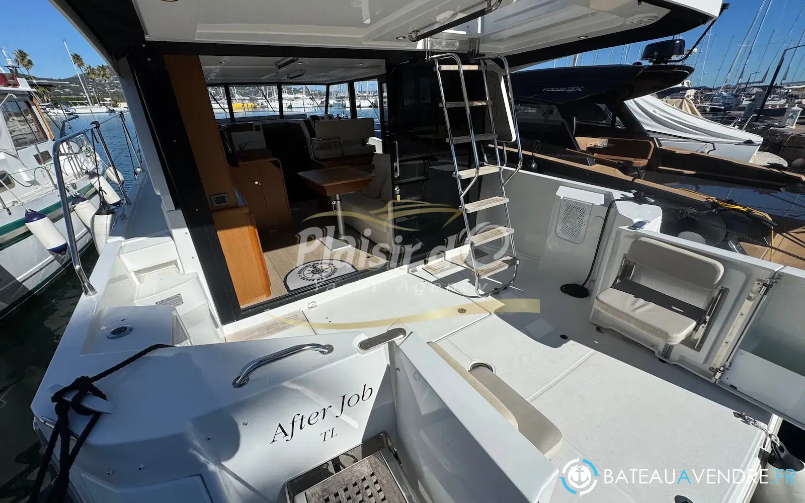 slider 19 Beneteau Swift Trawler 35