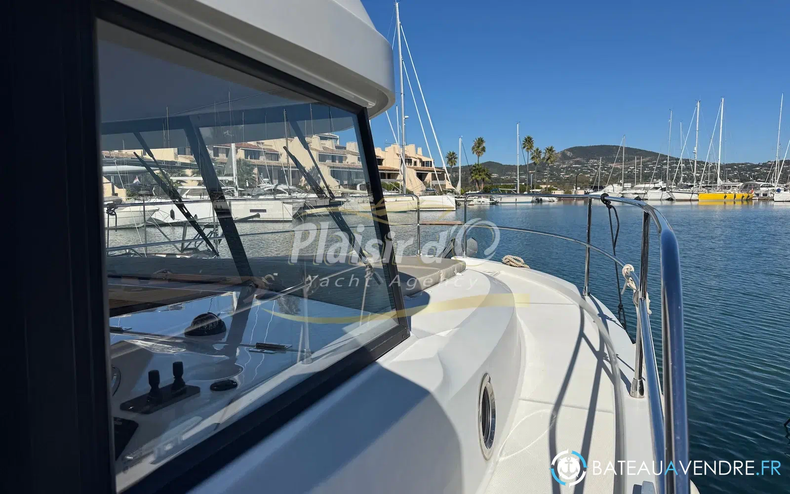 slider 20 Beneteau Swift Trawler 35
