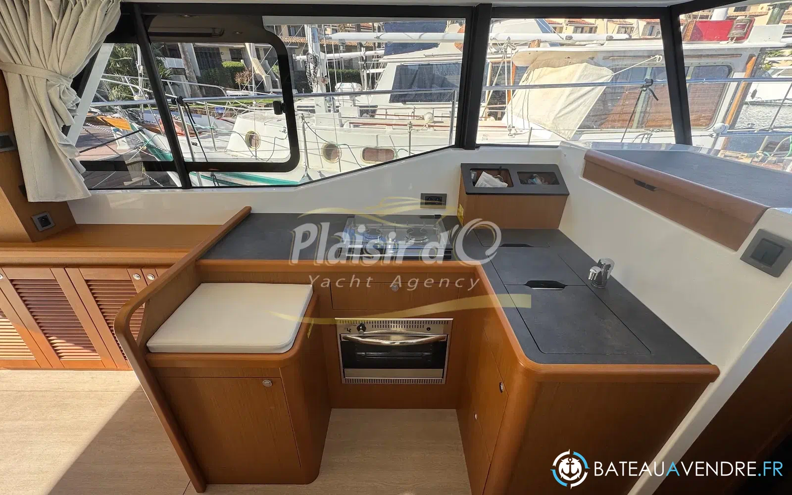 slider 28 Beneteau Swift Trawler 35