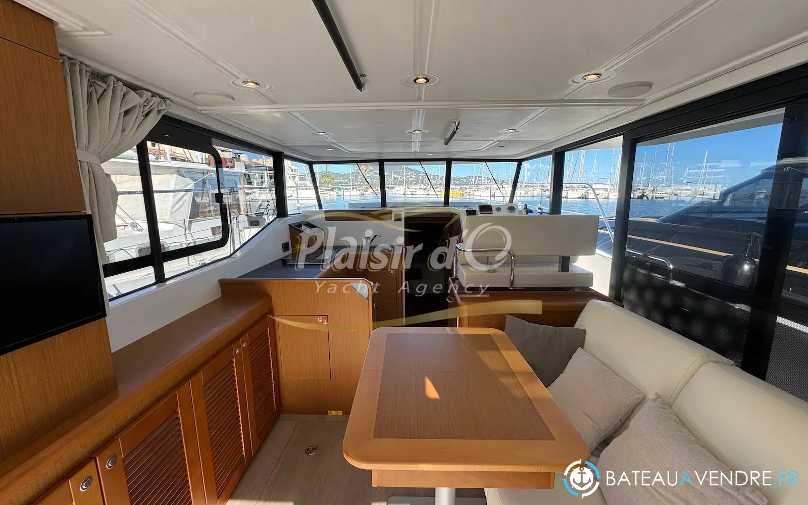 slider 38 Beneteau Swift Trawler 35