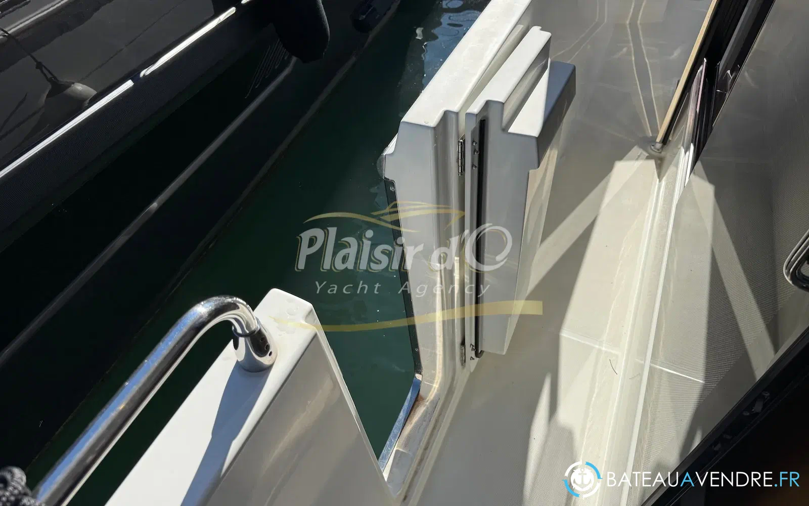 slider 43 Beneteau Swift Trawler 35