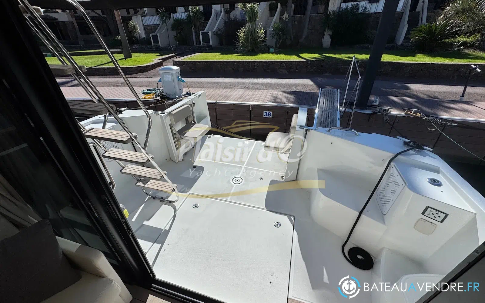 slider 44 Beneteau Swift Trawler 35