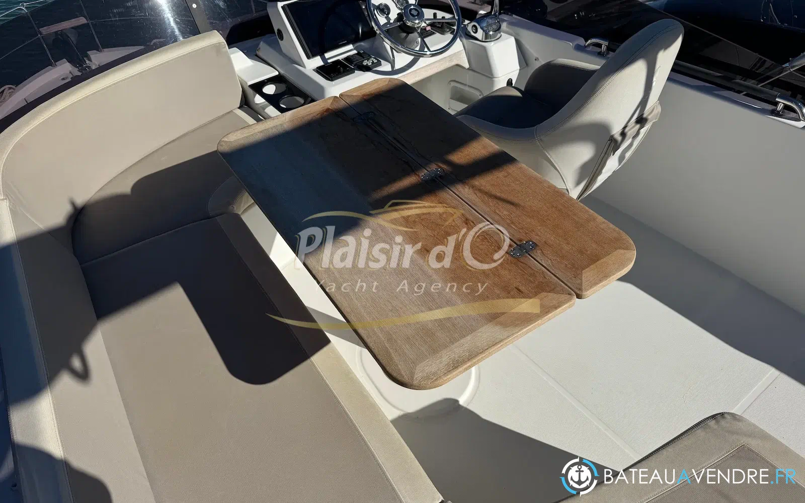 slider 8 Beneteau Swift Trawler 35