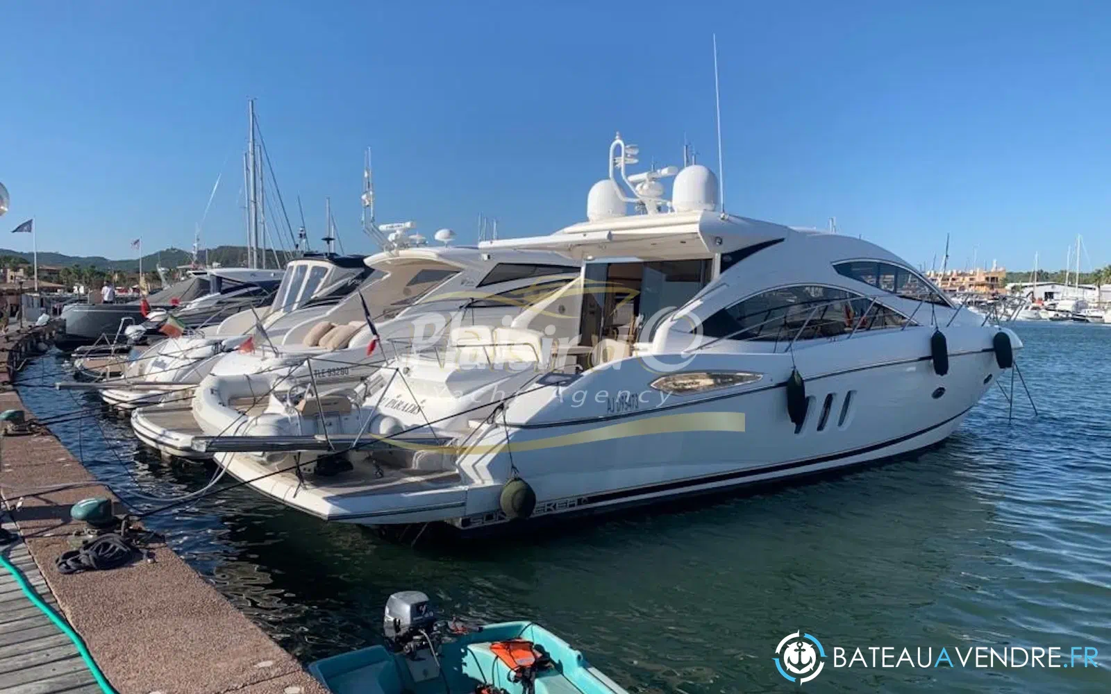 slider 0 Sunseeker Predator 52