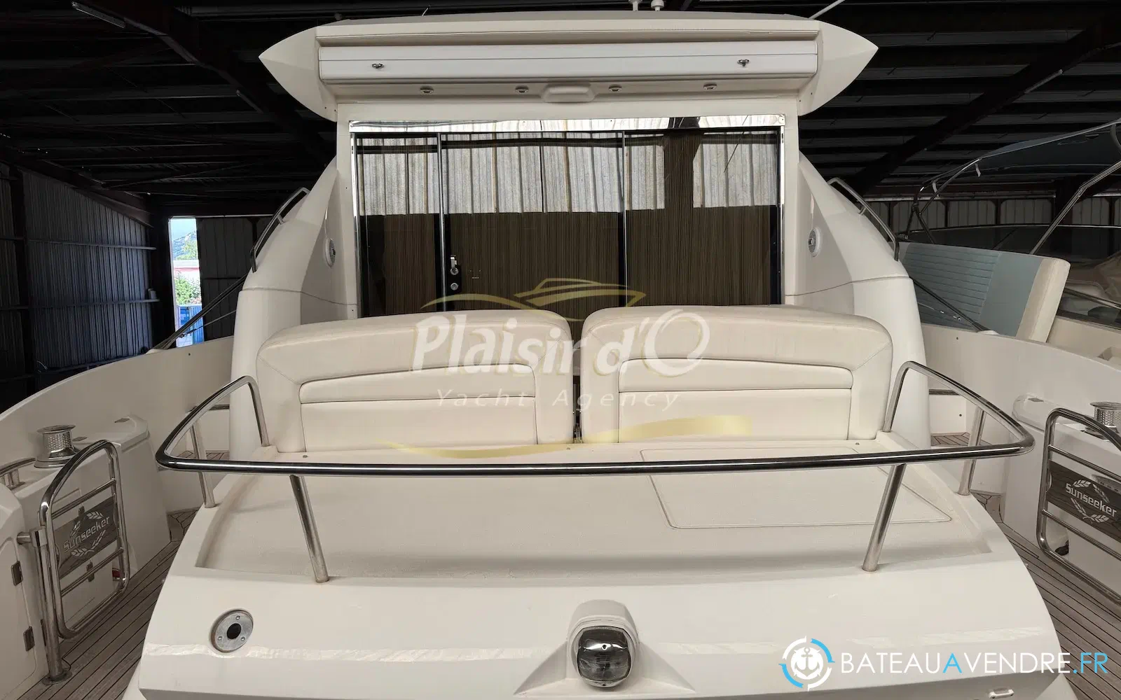 slider 14 Sunseeker Predator 52