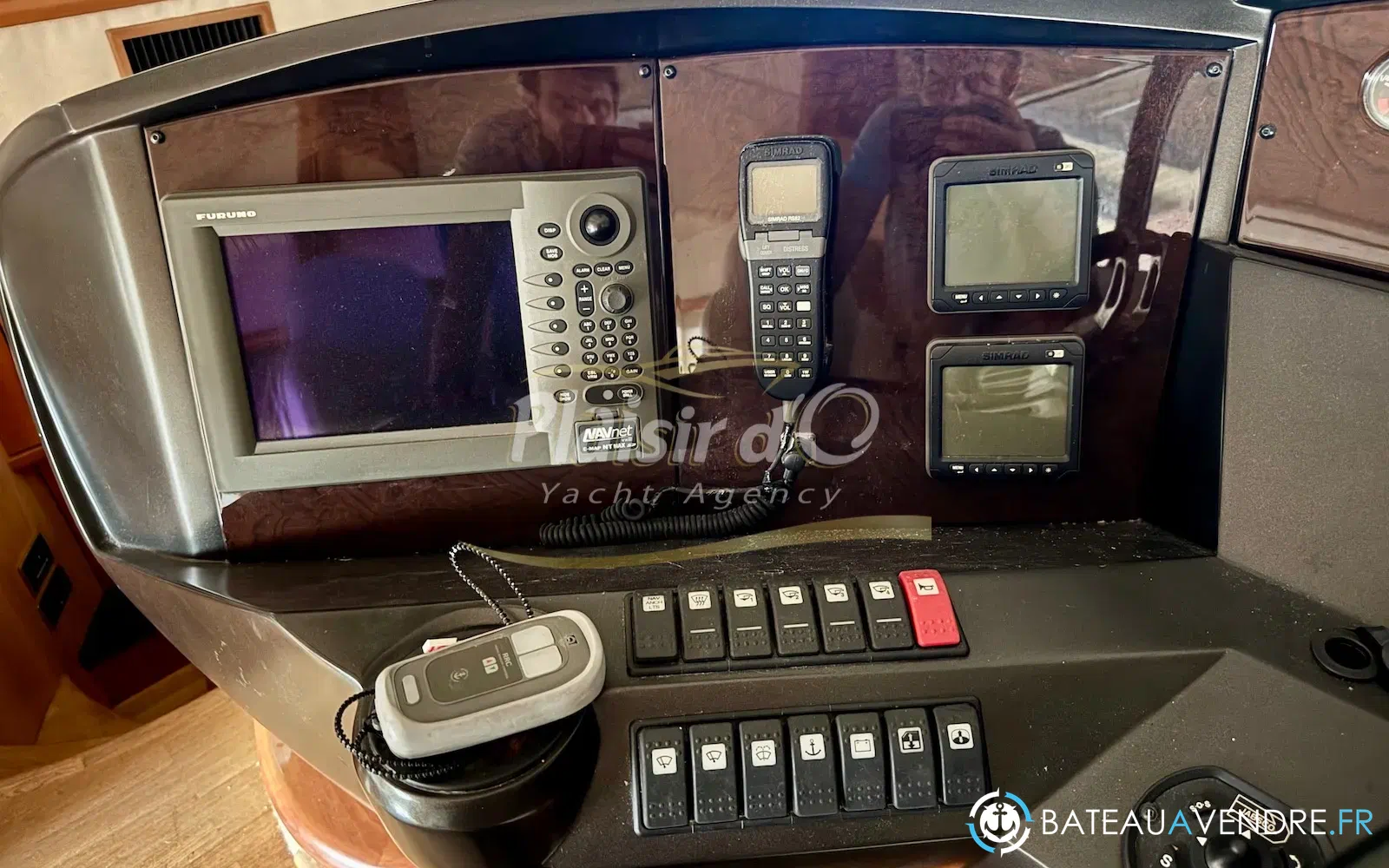 slider 34 Sunseeker Predator 52