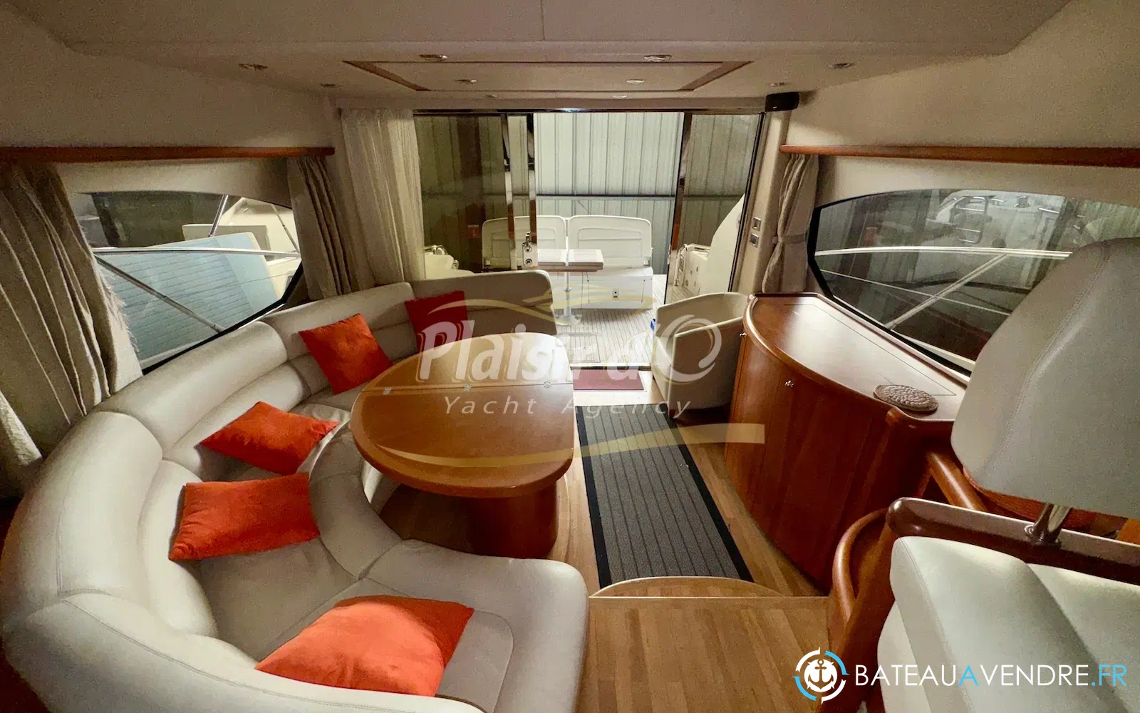 slider 51 Sunseeker Predator 52