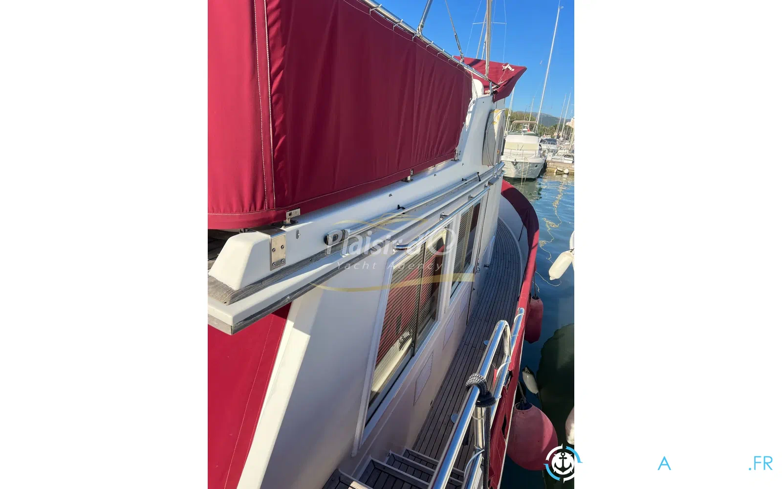 slider 12 Grand Banks 42